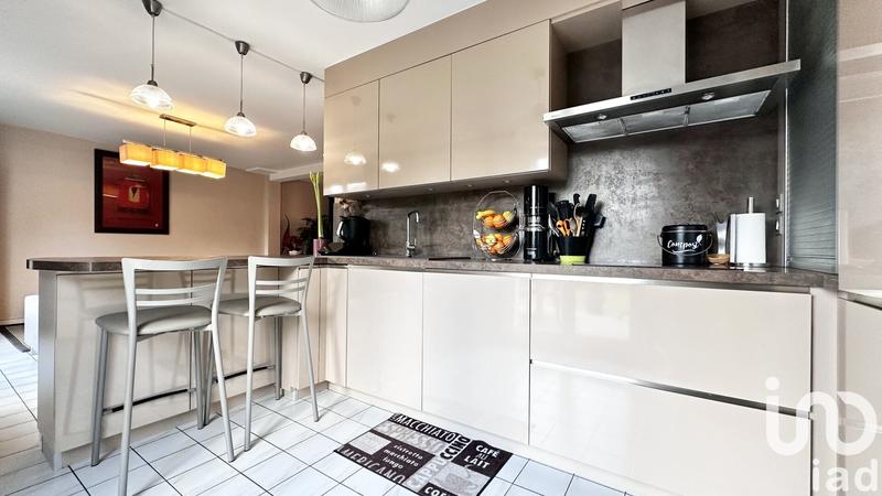 Maison - 89 m² - 5 pièces