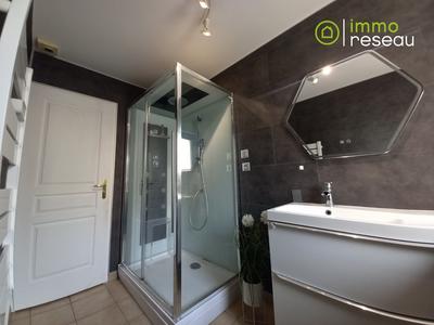 Maison - 147 m² - 6 pièces