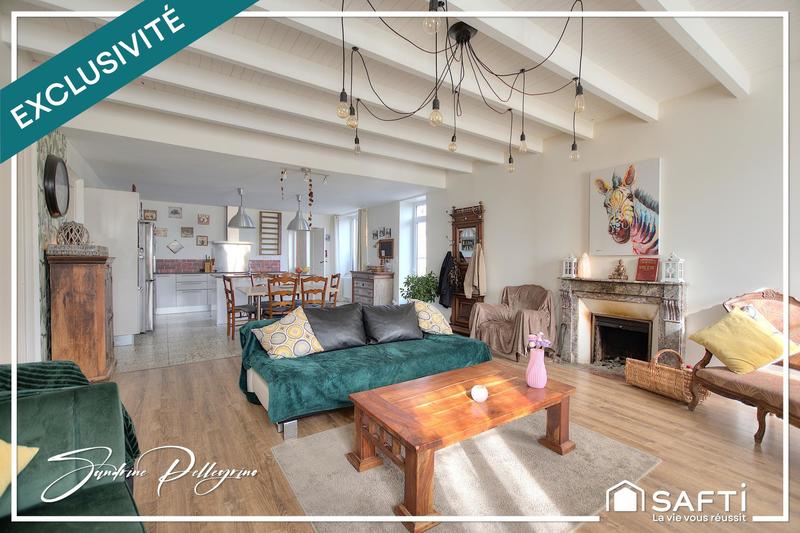 Maison - 270 m² - 9 pièces