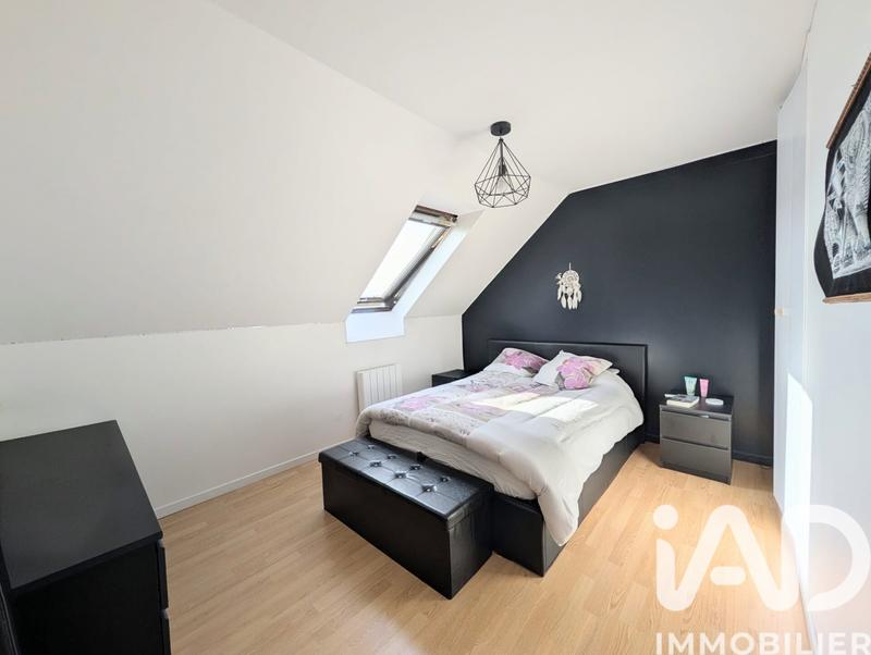 Maison - 90 m² - 5 pièces