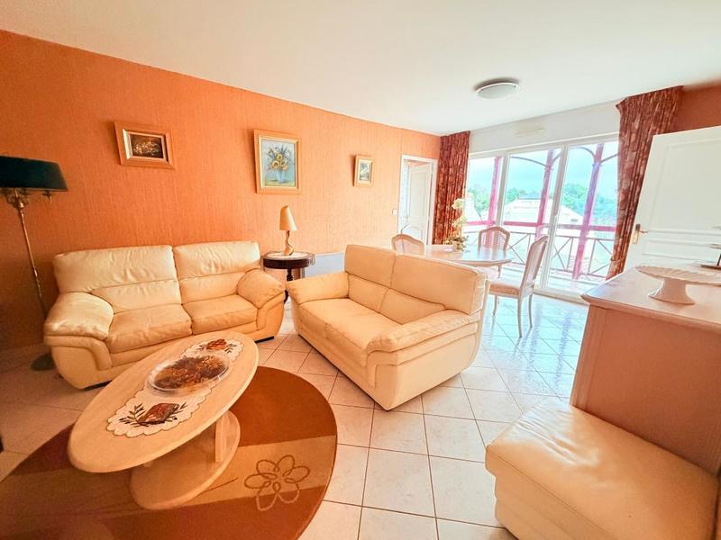 Appartement - 77 m² - 4 pièces