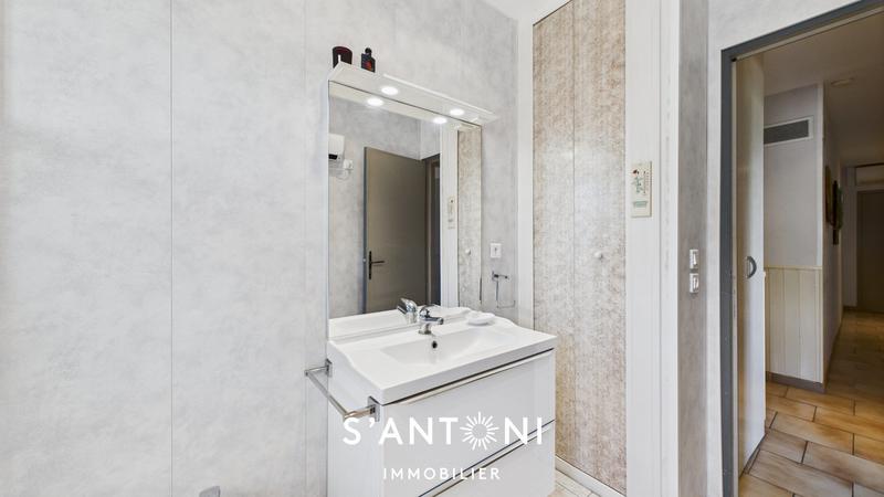 Maison - 153 m² - 5 pièces