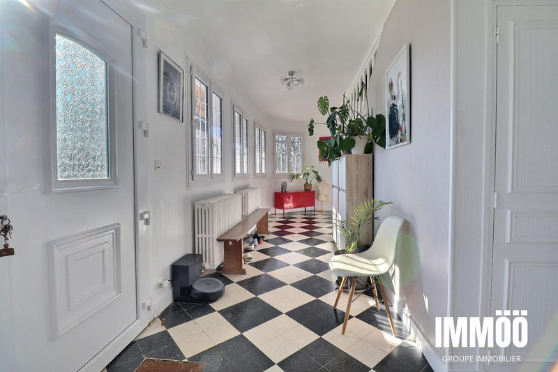 Maison - 190 m² - 6 pièces