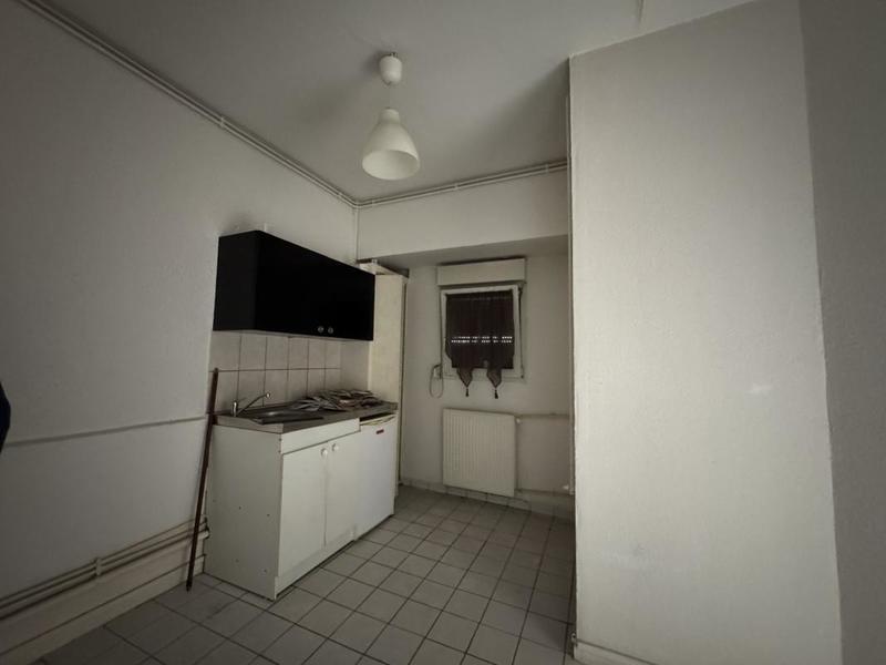 Immeuble - 75 m² - 5 pièces