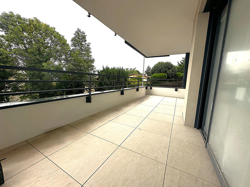 Appartement - 92 m² - 4 pièces