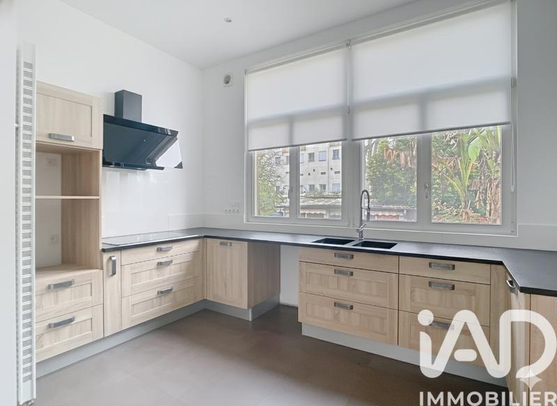 Maison - 105 m² - 5 pièces