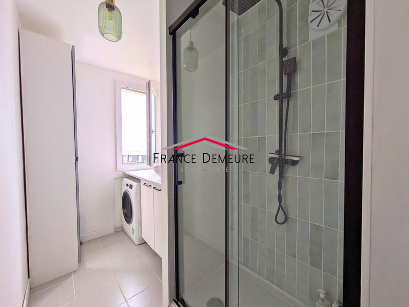 Appartement - 63 m² - 4 pièces