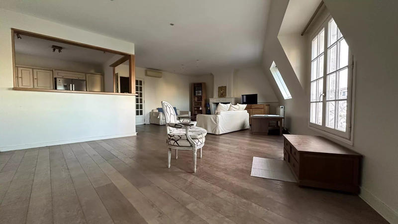 Appartement - 125 m² - 4 pièces