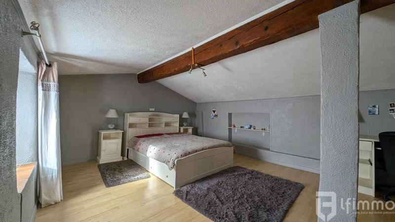 Maison - 125 m² - 5 pièces