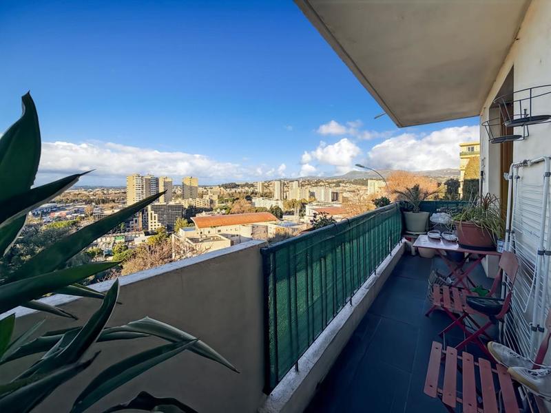 Appartement - 72 m² - 4 pièces