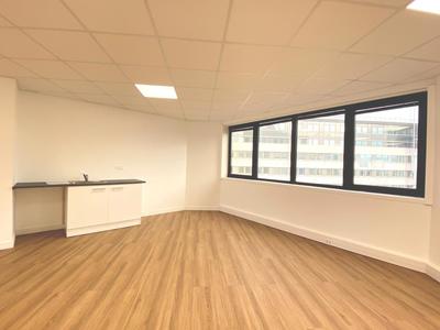 Bureau - 409 m²