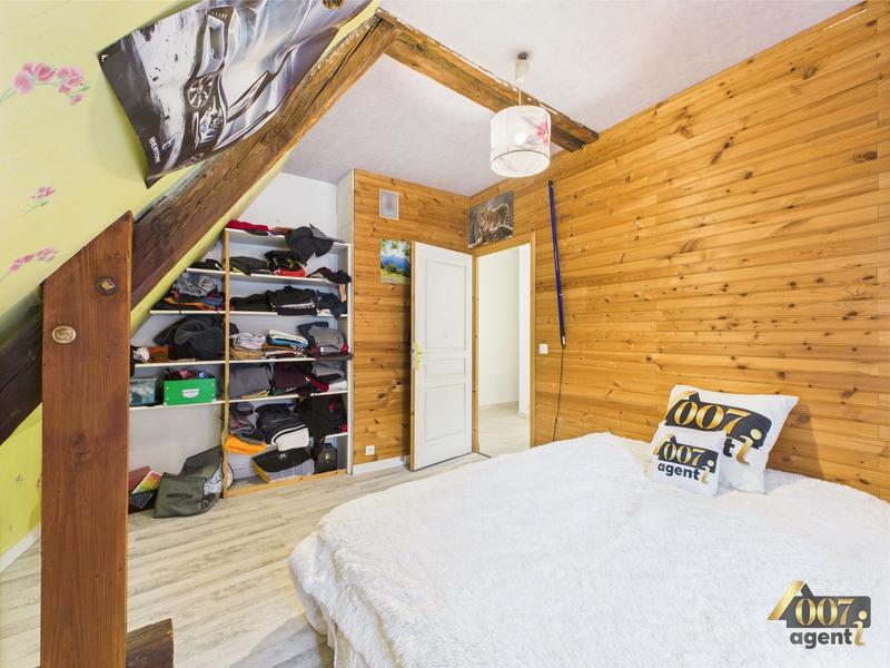 Maison - 140 m² - 6 pièces