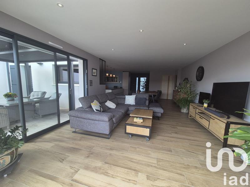 Maison - 153 m² - 5 pièces