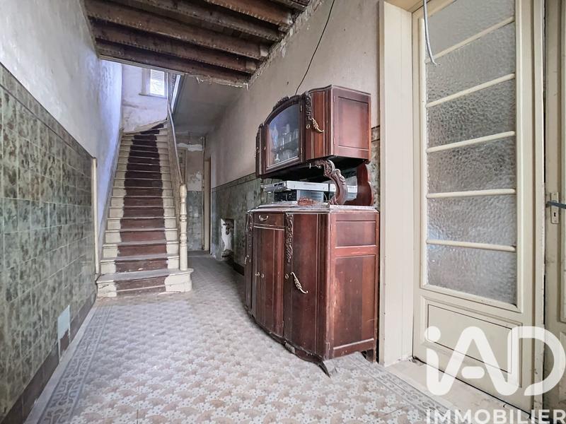 Maison de village - 338 m² - 10 pièces