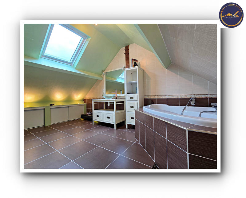 Maison - 132 m² - 6 pièces