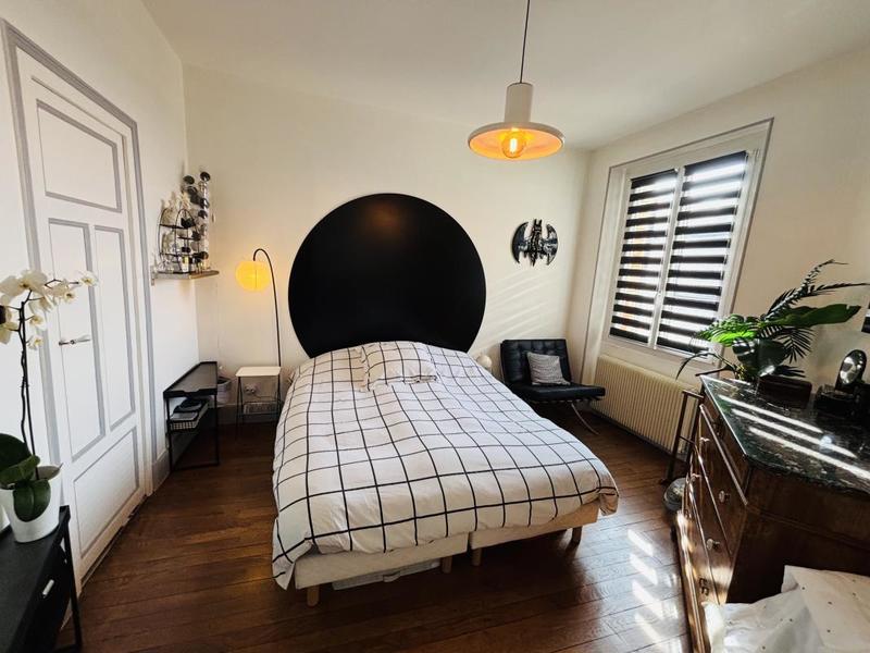 Appartement - 120 m² - 4 pièces