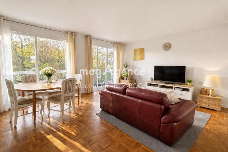 Appartement - 82 m² - 3 pièces