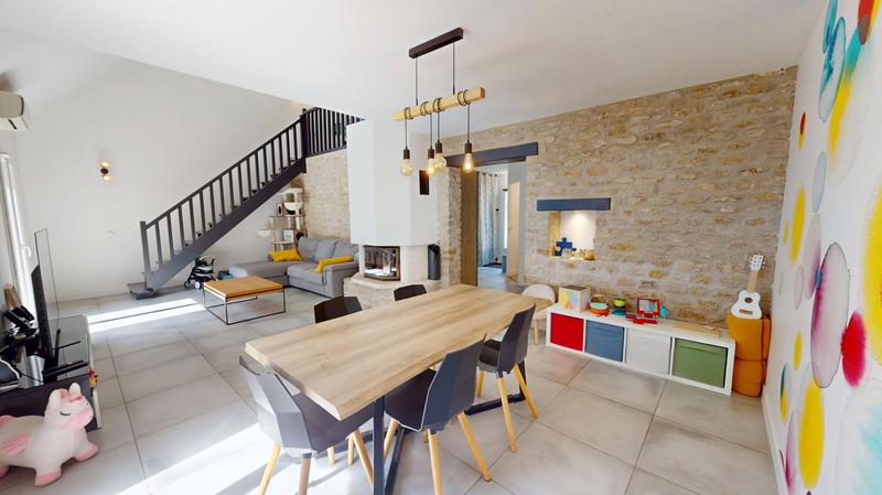 Maison - 100 m² - 5 pièces