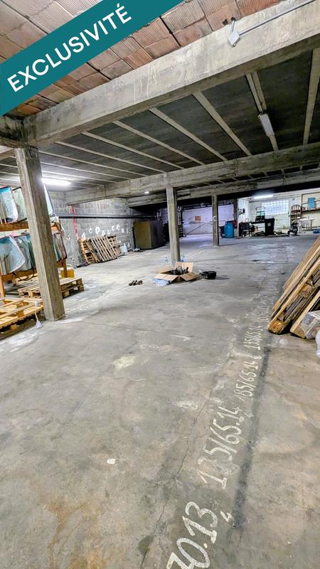 Local commercial - 1 300 m²