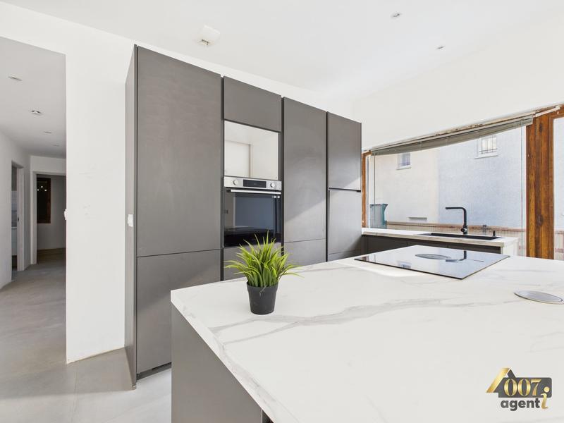 Maison - 158 m² - 6 pièces