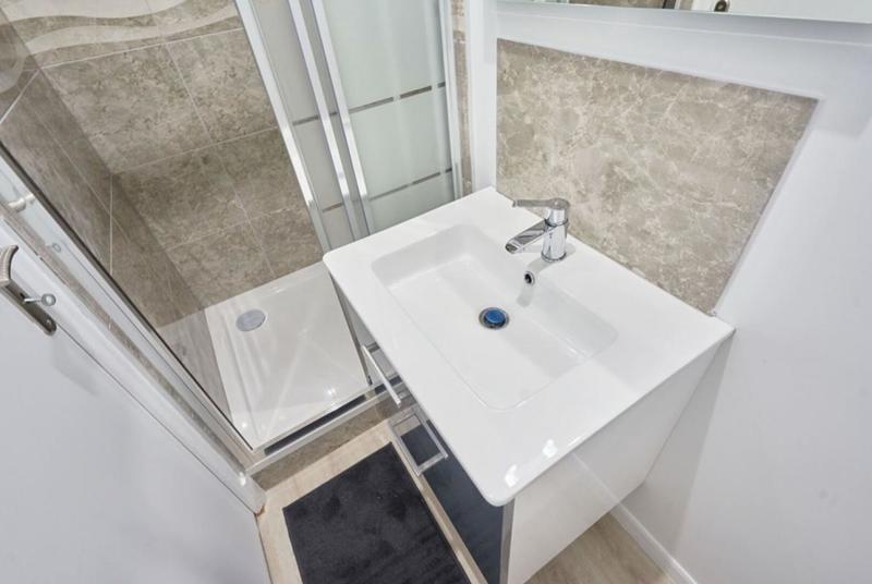 Maison - 93 m² - 6 pièces