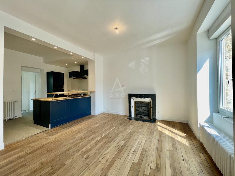 Maison - 152 m² - 7 pièces