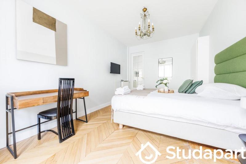 Appartement - 150 m² - 5 pièces