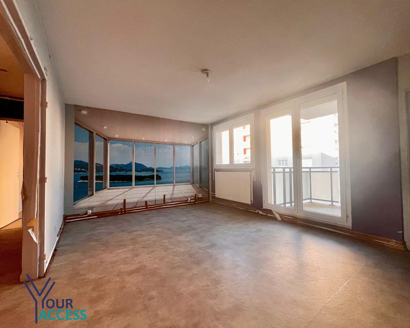 Appartement - 80 m² - 4 pièces