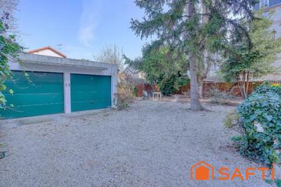 Villa - 269 m² - 12 pièces