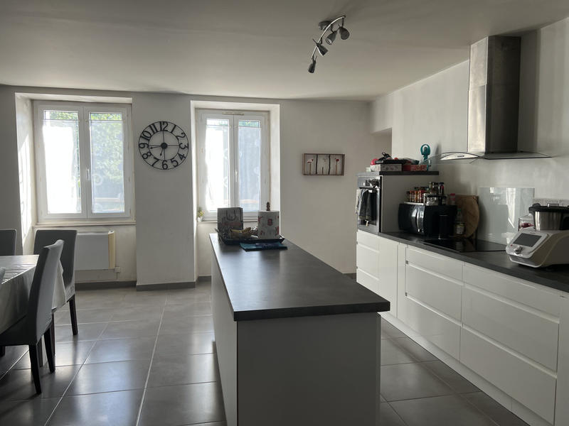 Maison - 145 m² - 5 pièces