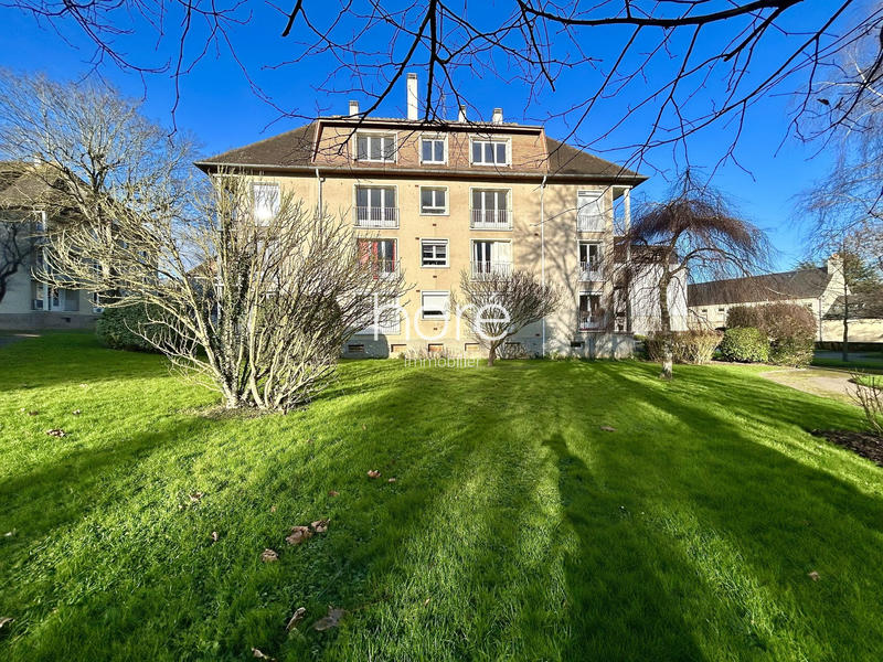 Appartement - 108 m² - 4 pièces