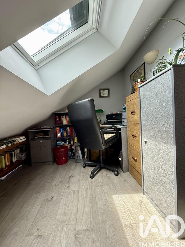 Maison - 102 m² - 5 pièces