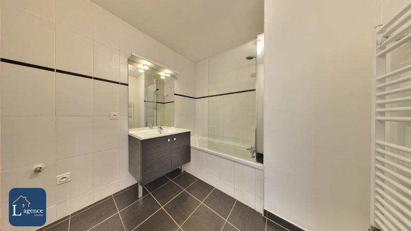 Appartement - 63 m² - 3 pièces