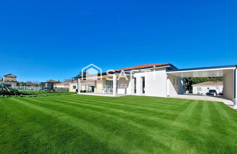 Maison - 92 m² - 4 pièces