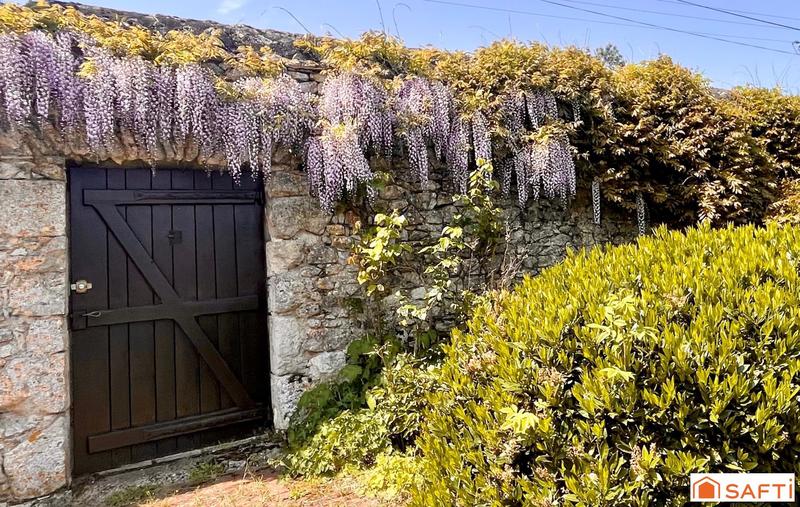 Maison - 285 m² - 15 pièces