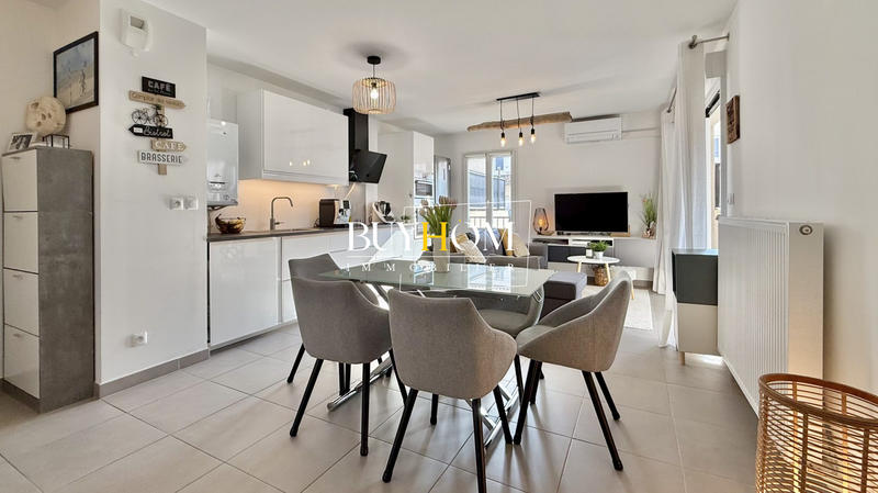 Appartement - 55 m² - 3 pièces