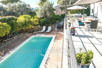 Maison contemporaine - 172 m²