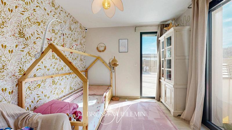 Villa - 219 m² - 7 pièces