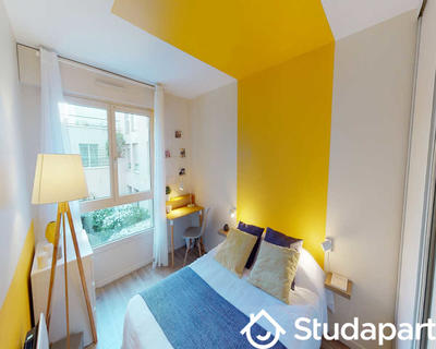 Chambre - 90 m² - 1 pièce