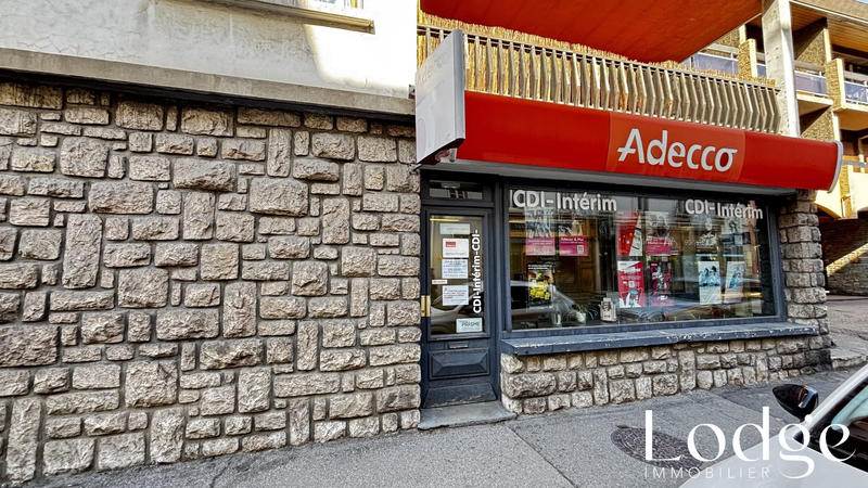 Local commercial - 61 m²