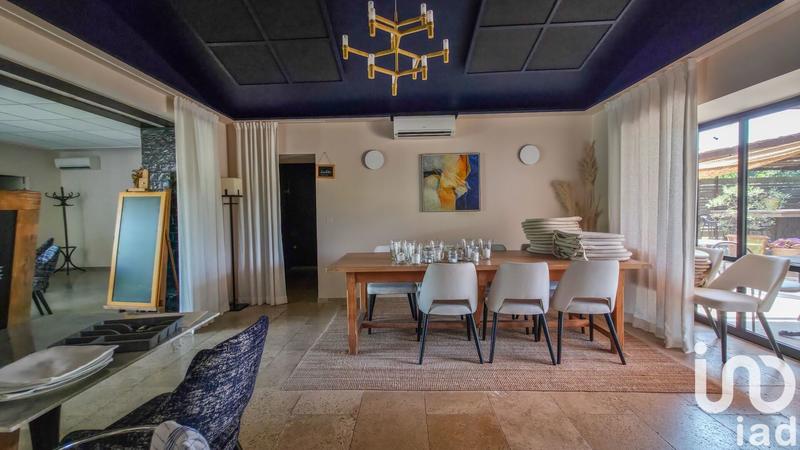 Maison - 265 m² - 5 pièces