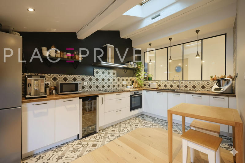 Appartement - 80 m² - 3 pièces