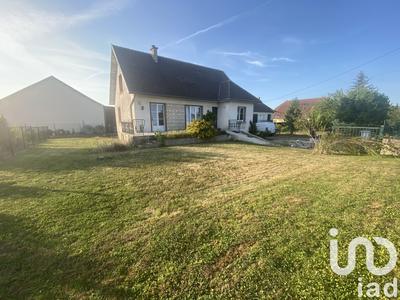 Maison - 140 m² - 1 pièce