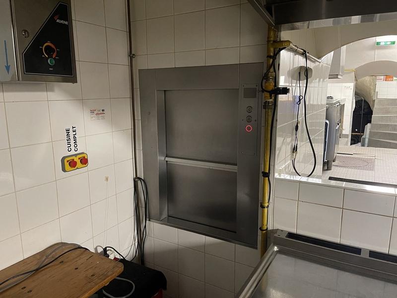 Fonds de commerce - Hôtellerie / Restauration - 180 m²