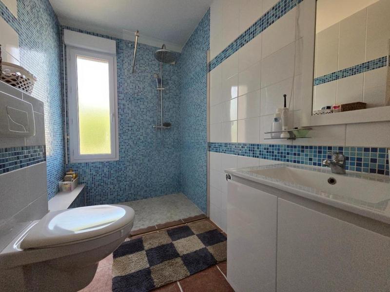 Maison - 150 m² - 9 pièces