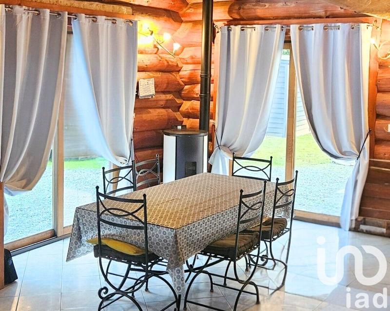 Maison de ville - 111 m² - 5 pièces