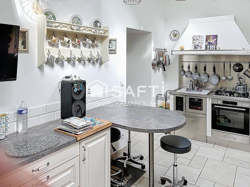 Maison - 147 m² - 6 pièces