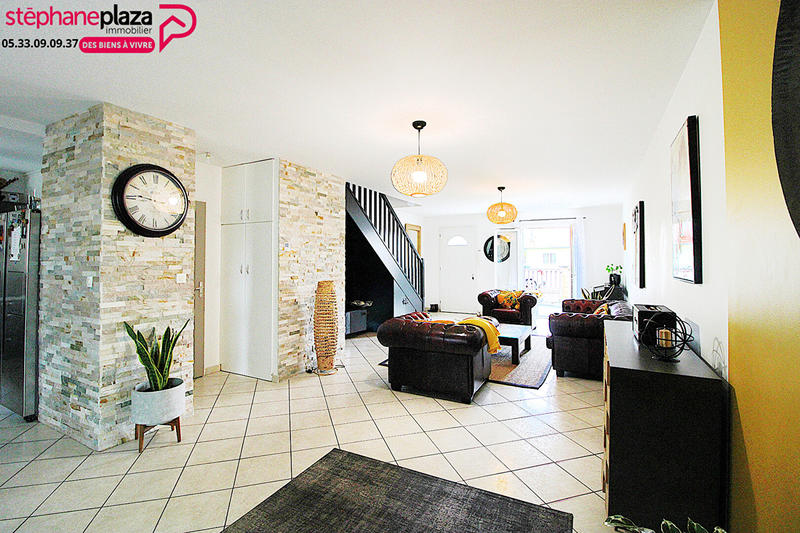 Maison - 133 m² - 7 pièces