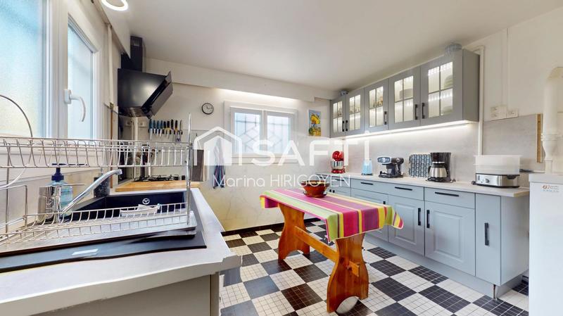 Villa - 160 m² - 6 pièces