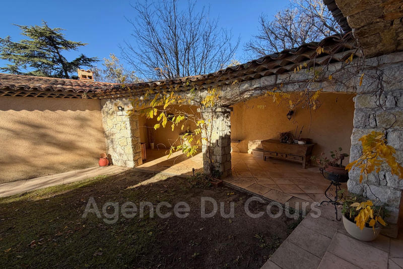 Maison - 150 m² - 1 pièce